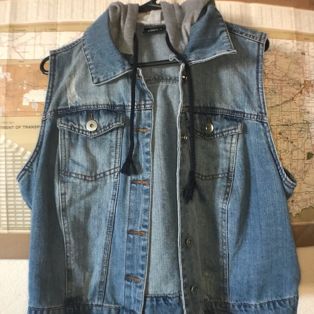 Hooded Jean Vest